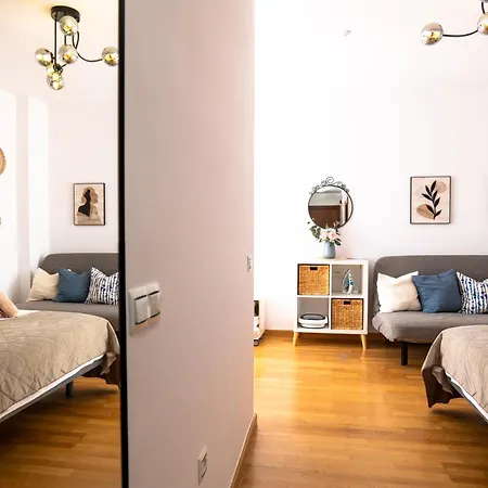 Estudio Centrico Agua Gibralfaro Con Piscina * Malaga